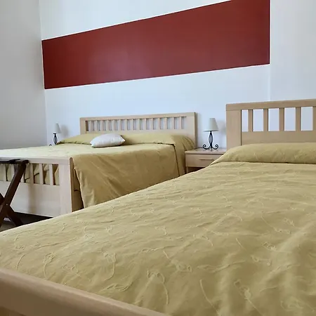 La Lanterna 3* Garda (Verona)