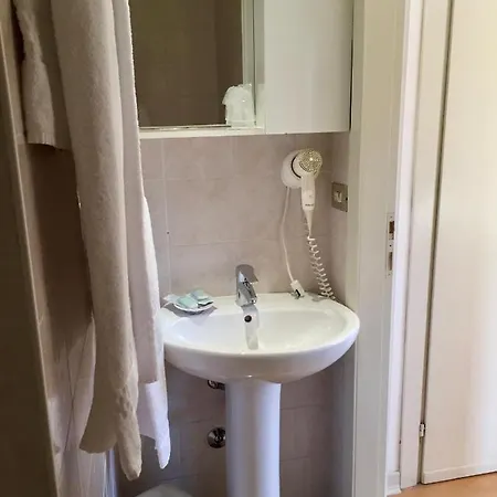 La Lanterna Guest house Garda (Verona)