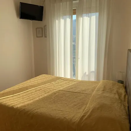 La Lanterna Guest house 3*