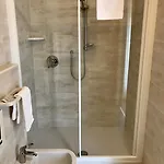 La Lanterna 3* Γκάρντα