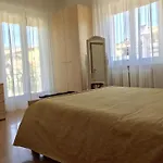 Πανσιόν La Lanterna Γκάρντα