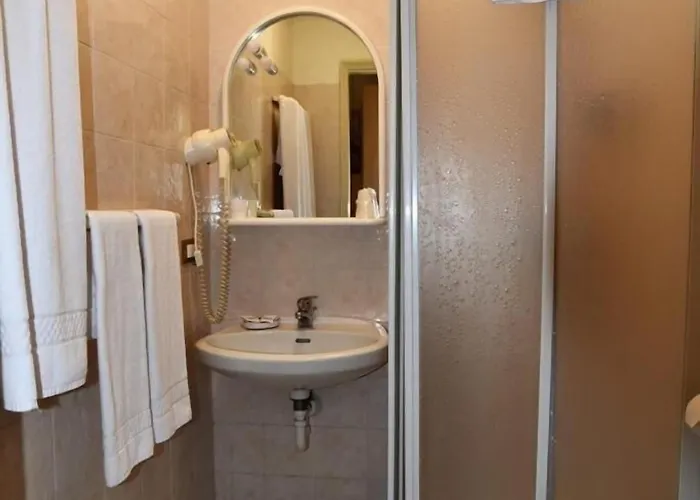 La Lanterna Pensionat 3*