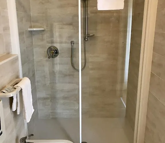 La Lanterna 3* Garda (Verona)