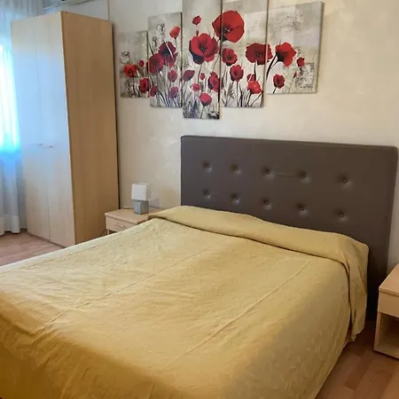 La Lanterna Pensión 3*